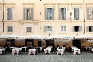 exterior-Pierluigi-restaurant-rome-conde-nast-traveller-03jan18-pr